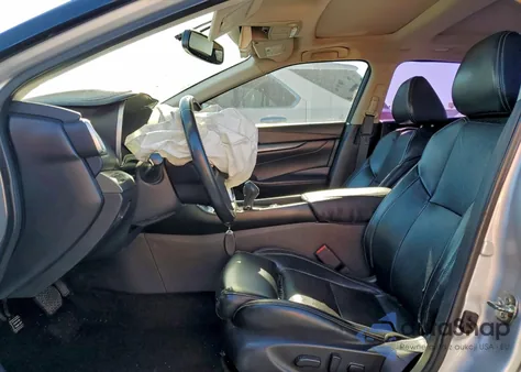 2018 Nissan Maxima 3.5S z USA, uszkodzony, nr VIN 1N4AA6AP7JC393033